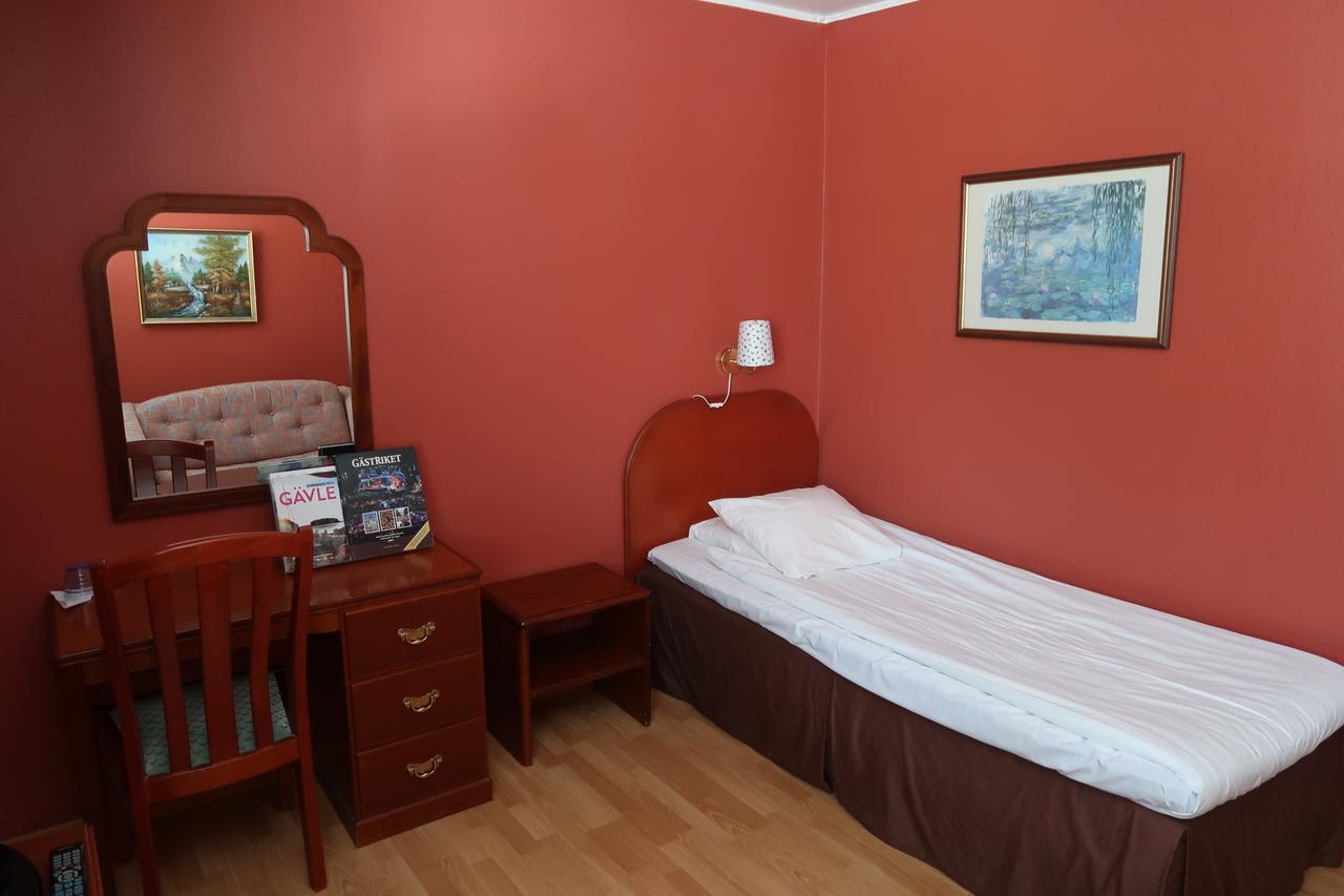 Hotel Aveny Bed & Breakfast Gavle Exterior photo