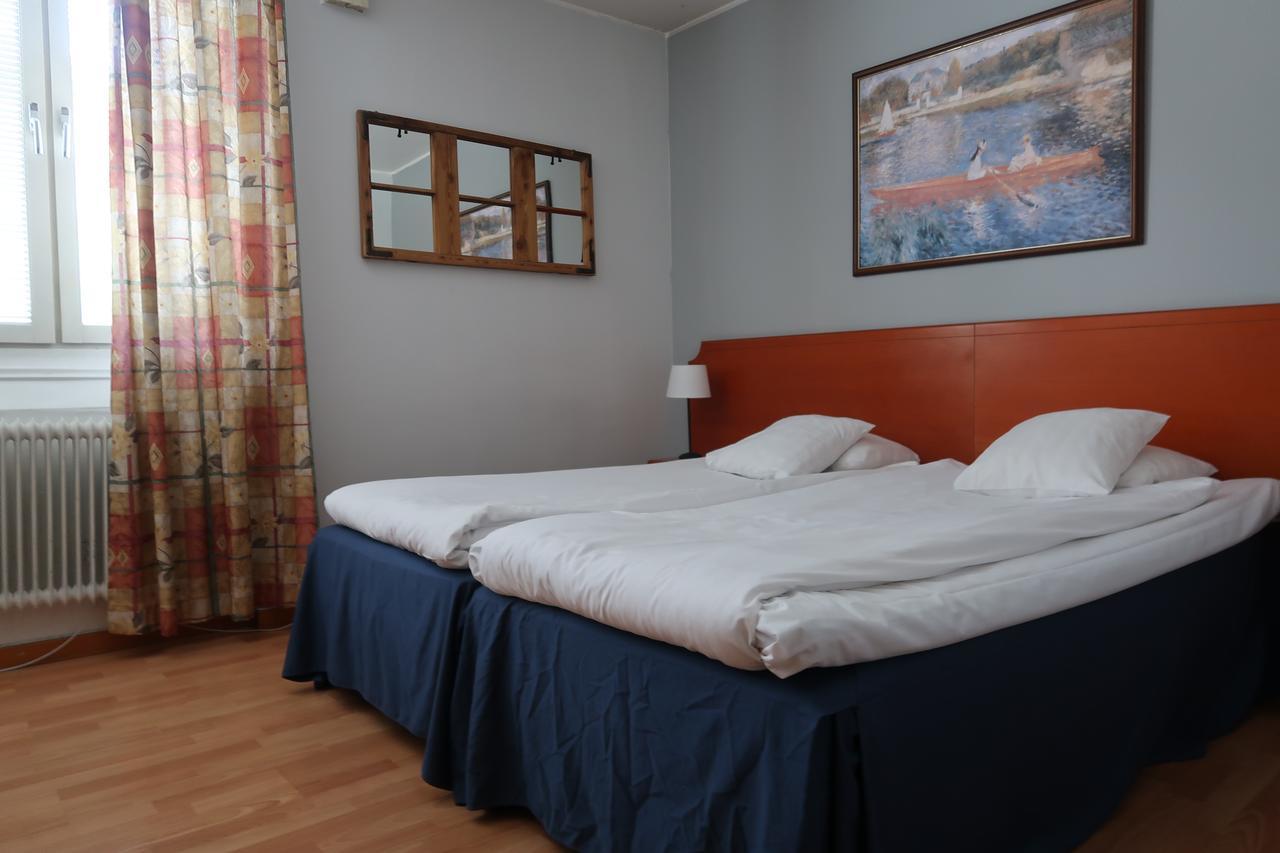 Hotel Aveny Bed & Breakfast Gavle Exterior photo